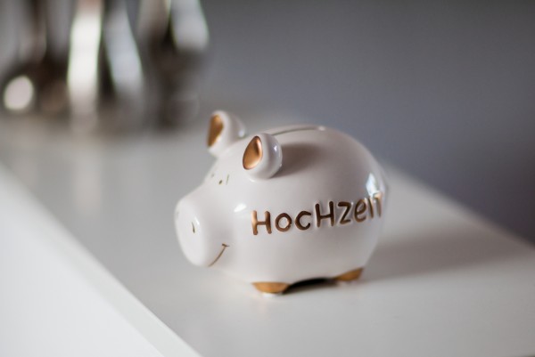 Hochzeits Sparschwein in weiß